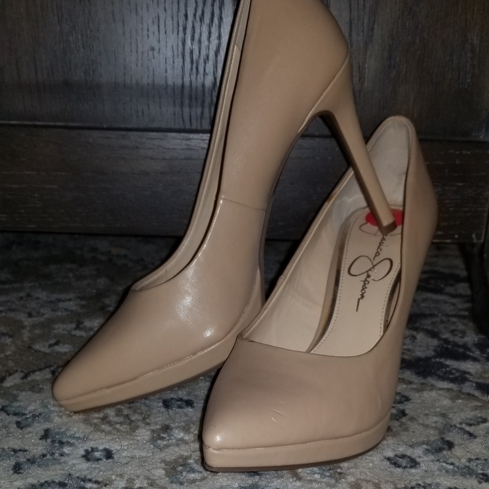 Jessica Simpson heels